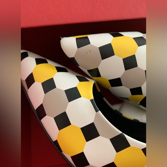 Roger Vivier Handcrafted Dec Sphere Palazzo Hexagon BNIB Sz 38 Made In Italy - Picture 9 of 16